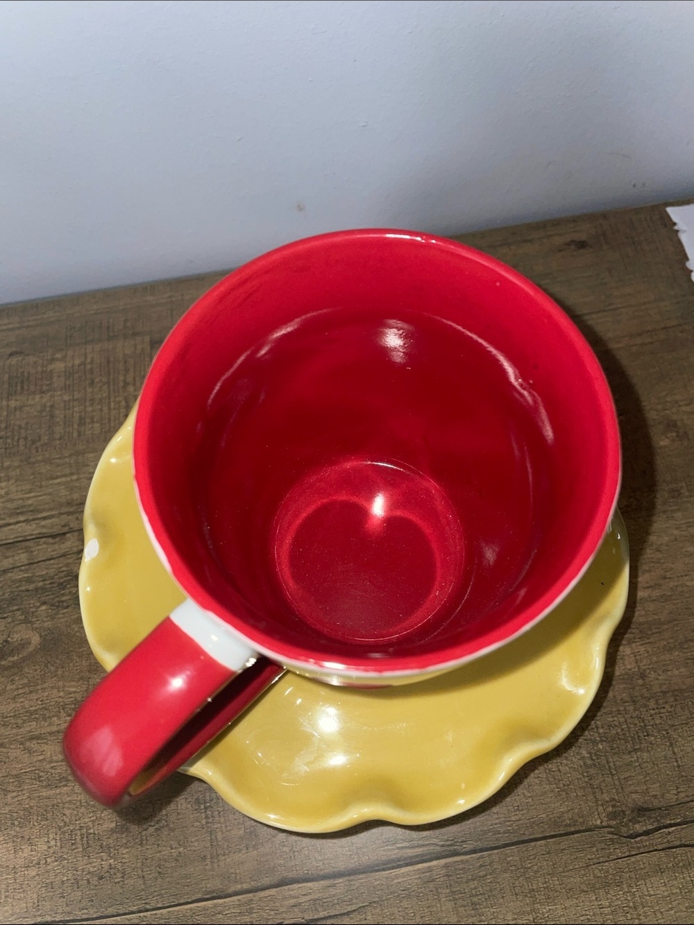 Festive Cat Ceramic Coffee Mug - Red Handle - Picture 3 of 7